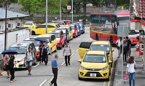 Why S'poreans use illegal cross-border chauffeured rides