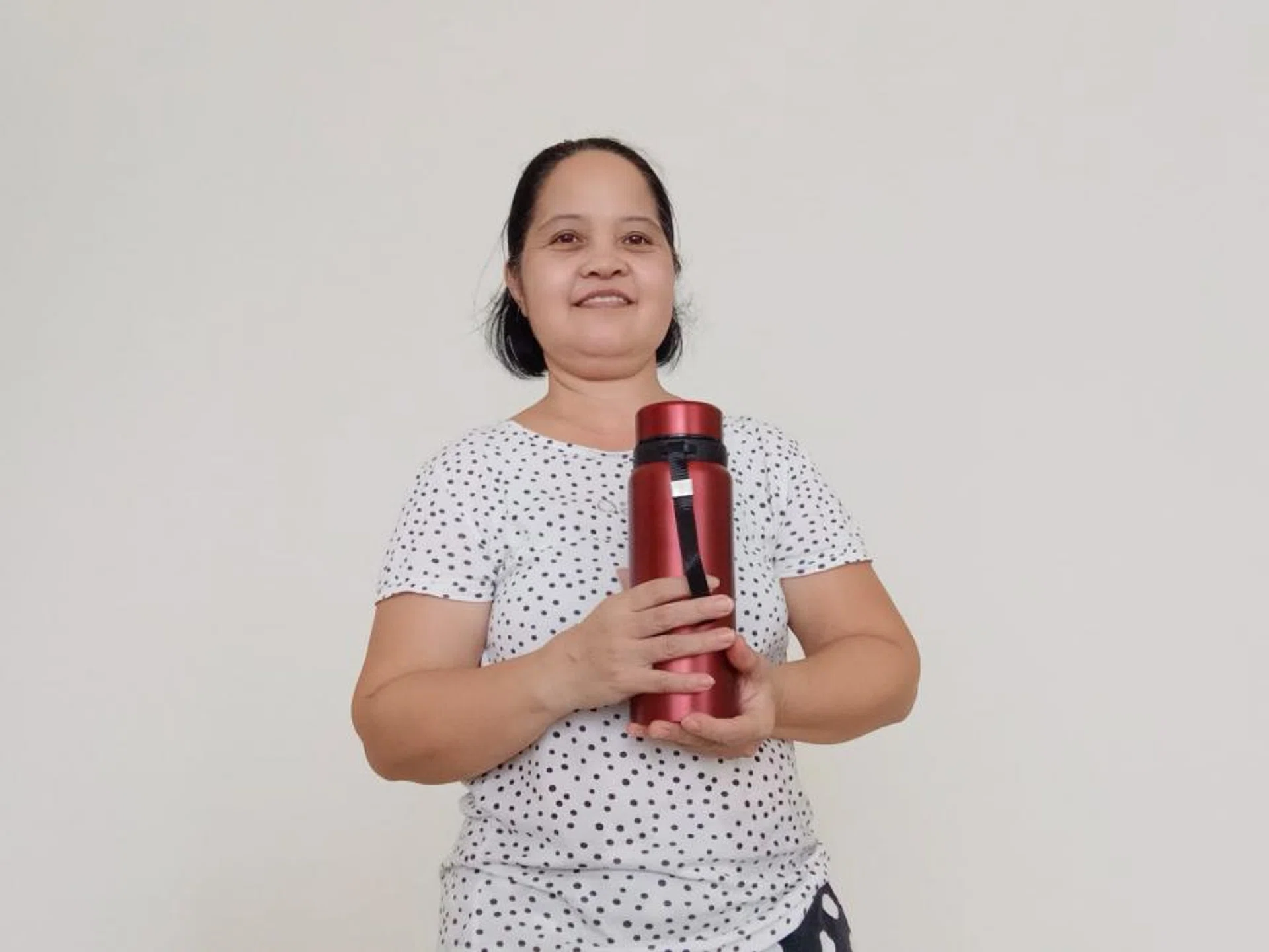The water bottle that was inside the cash-on-delivery package, instead of branded perfume. 