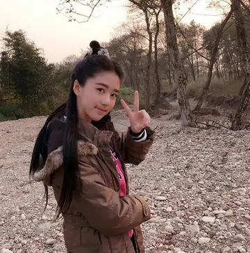 Quan Yifeng's daughter, 16, makes six-figure sum acting in Chinese drama