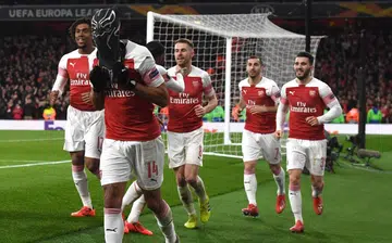 Aubameyang sends Arsenal through to Europa League q-finals
