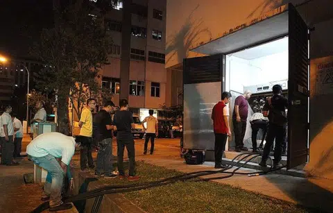 Hour-long power failure in Kitchener Road blocks