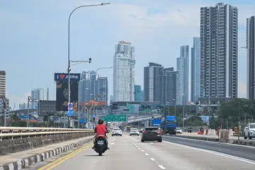 Cross-border chauffeured rides continue under radar despite stepped-up enforcement