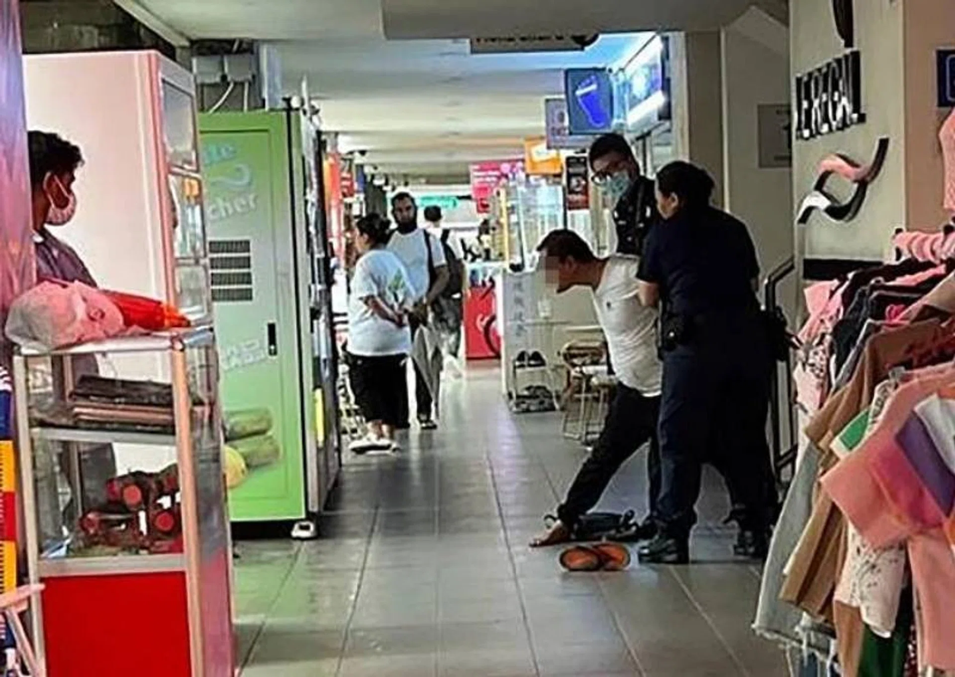 The man allegedly trashed a jewellery store in Geylang.