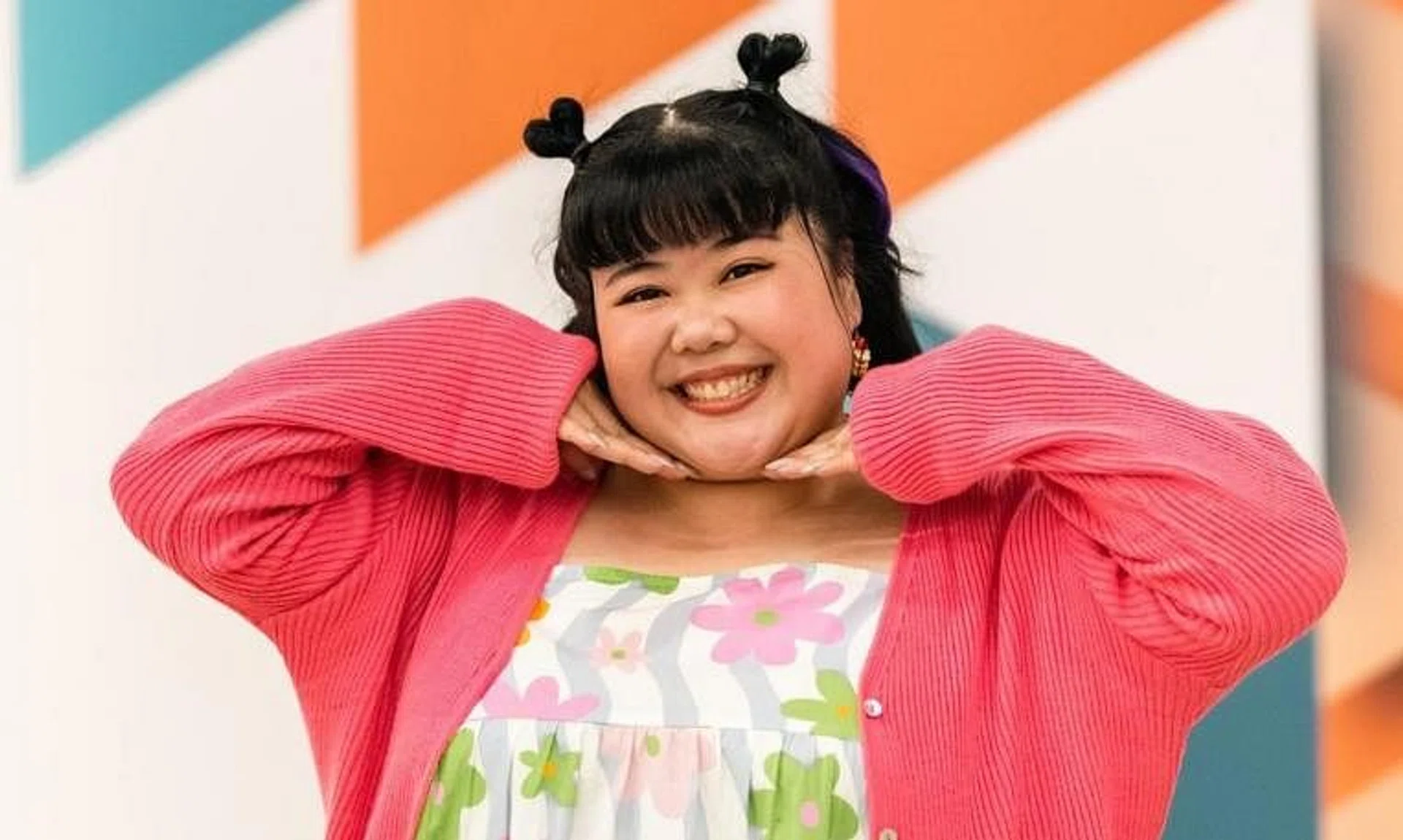 Actress Xixi Lim revealed that she was trying to cut down on her weight through exercise. 