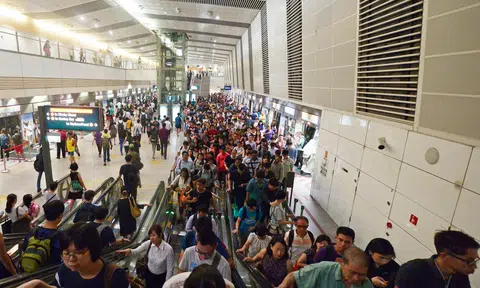 Mystery signal may be to blame for glitch on Circle Line