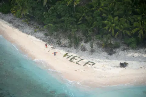 Castaways rescued from deserted island