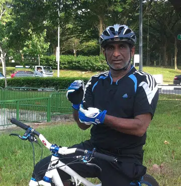 Singaporean cyclist dies in Johor