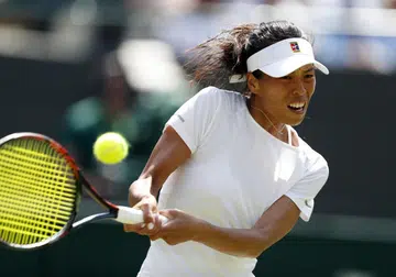 Hsieh stuns top seed Halep