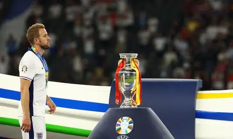 England miss out on silverware yet again