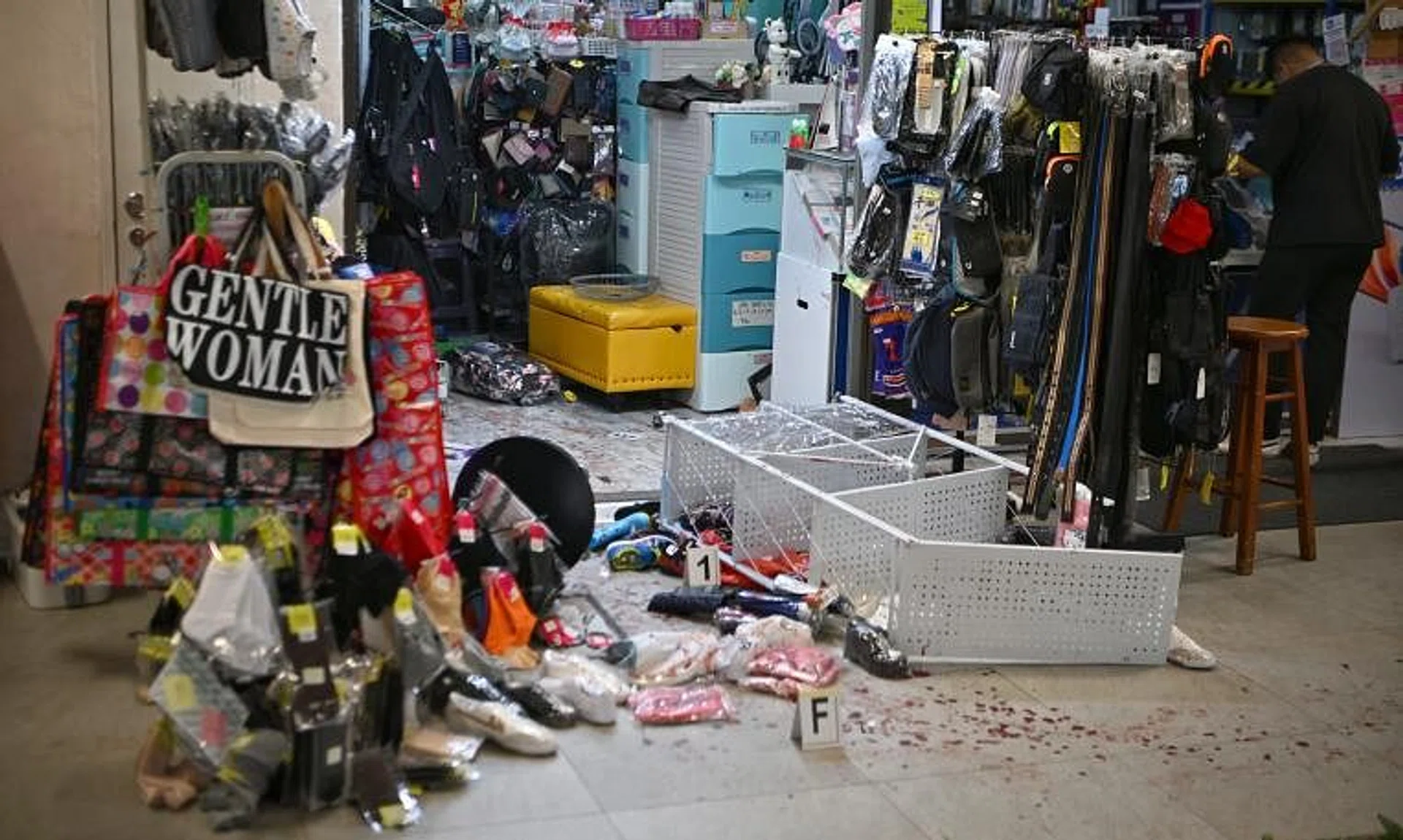 The incident happened at around 4pm at Pasir Ris West Plaza on Dec 20. Four people were taken to the hospital.