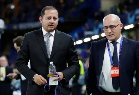 Valencia sack president Murthy after leaked audio recordings