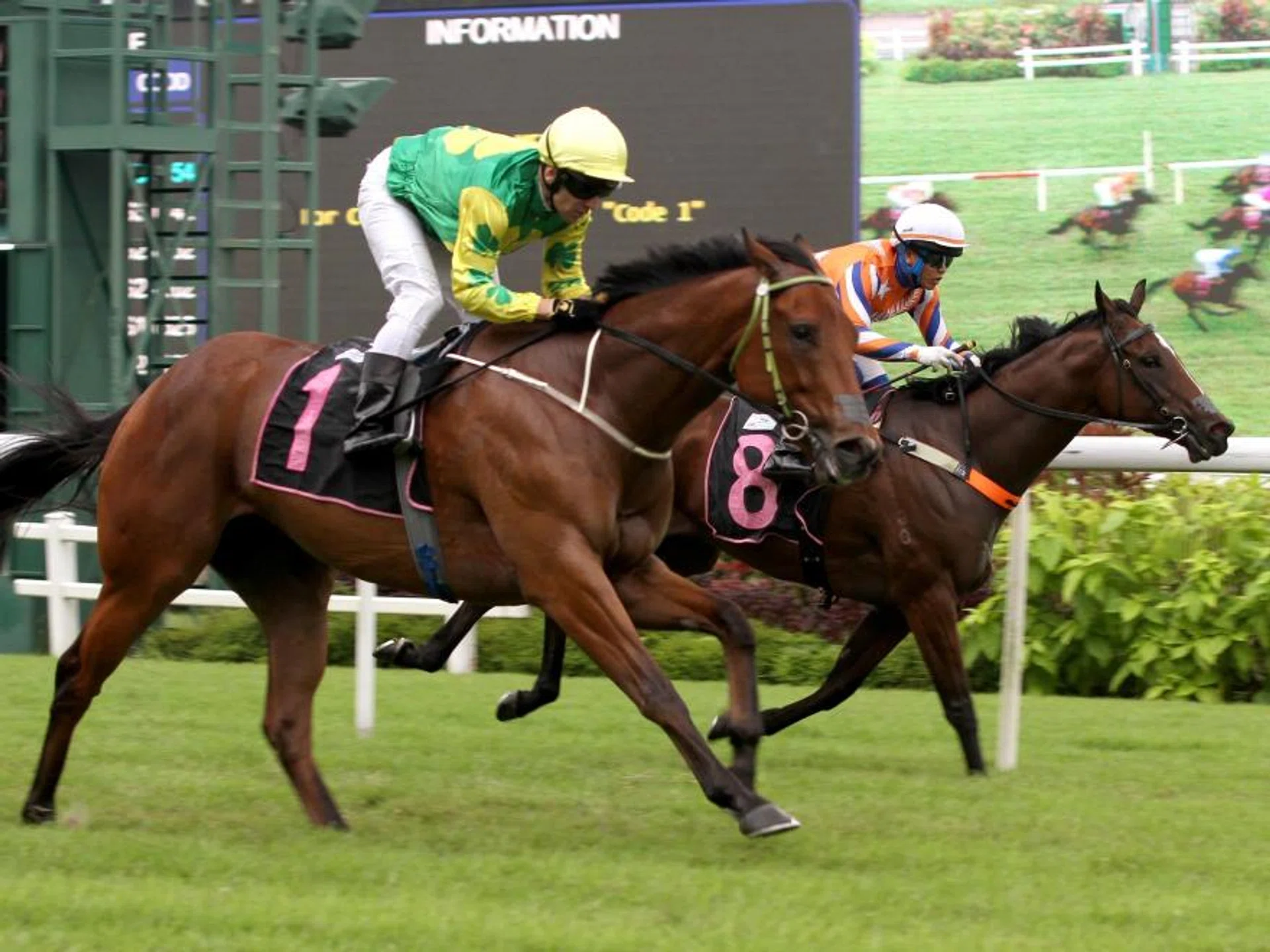 Aniki posting his last win under Vlad Duric in a Novice race over 1,200m at Kranji on Dec 30. The Australian jockey will not be aboard on Jan 27 as he takes the ride on Foxship instead. A'Isisuhairi Kasim will ride Aniki.
