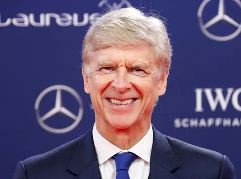 Wenger wants offside law changed