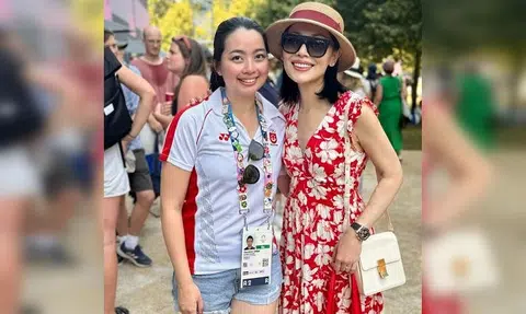 Sharon Au celebrates Olympian Caroline Chew in Paris