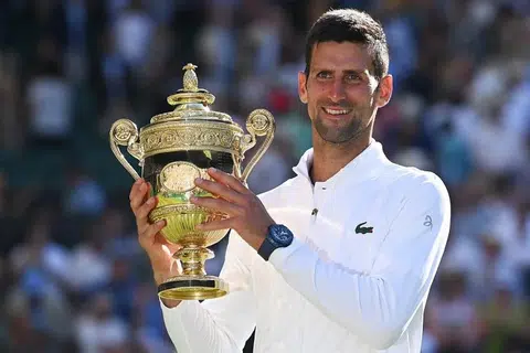 Novak Djokovic wins seventh Wimbledon title and 21st Grand Slam