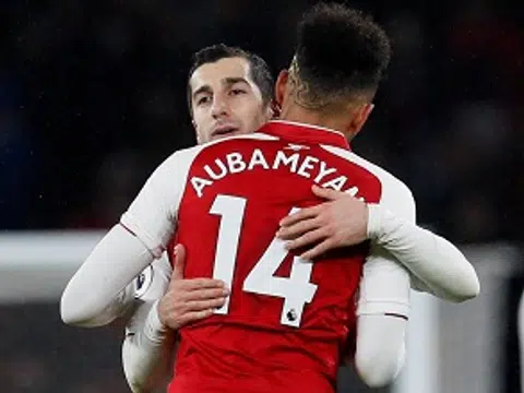Aubameyang in dream reunion with Mkhitaryan