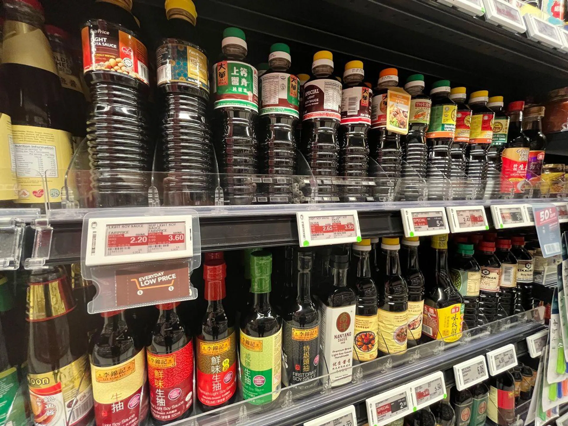 The Government hopes the labelling initiative can help to curb excessive intake of sodium and saturated fat. 