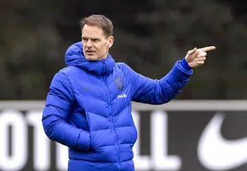 Holland not counting on van Dijk for Euros
