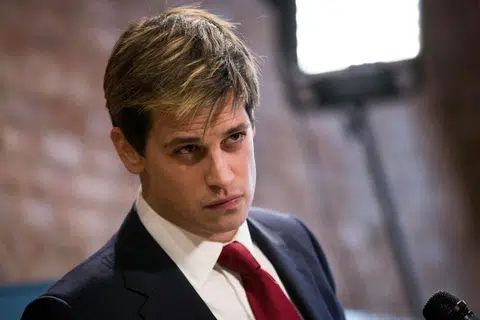Firebrand Breitbart head Yiannopoulos quits over paedophilia remarks