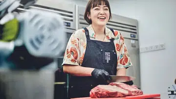 Korean butcher says her job needs 'refinement and delicateness'