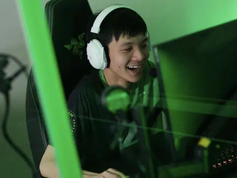 Professional gamer tried to break own toe for esports glory