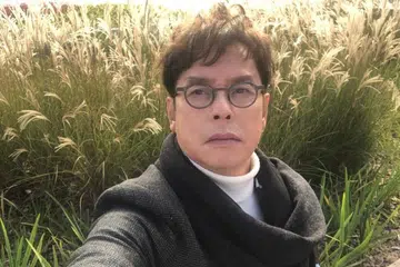 Alan Tam personally denies he slept with fan less than a third his age