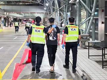 More than 1,500 vapes, related parts seized at S'pore checkpoints in 4 days: ICA