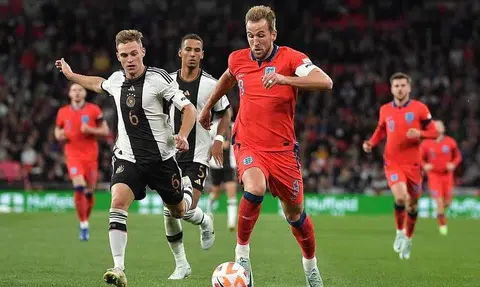 Suspected German 'fans' attack pub customers before Wembley clash