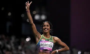 Shanti Pereira wins gold in 200m, Singapore's first athletics title at Asian Games since 1974