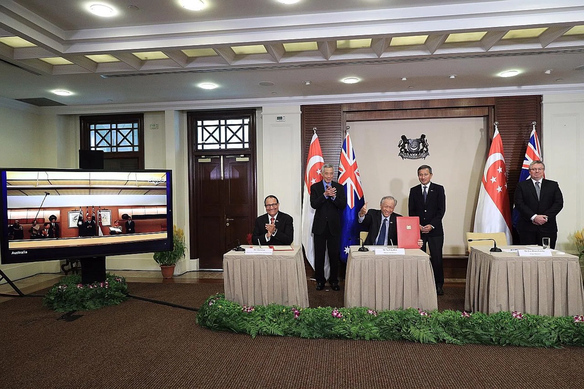 (From left) Communications and Information Minister S. Iswaran, Prime Minister Lee Hsien Loong, Defence Minister Ng Eng Hen, Foreign Minister Vivian Balakrishnan and Australian High Commissioner to Singapore Bruce Gosper at the video conference.