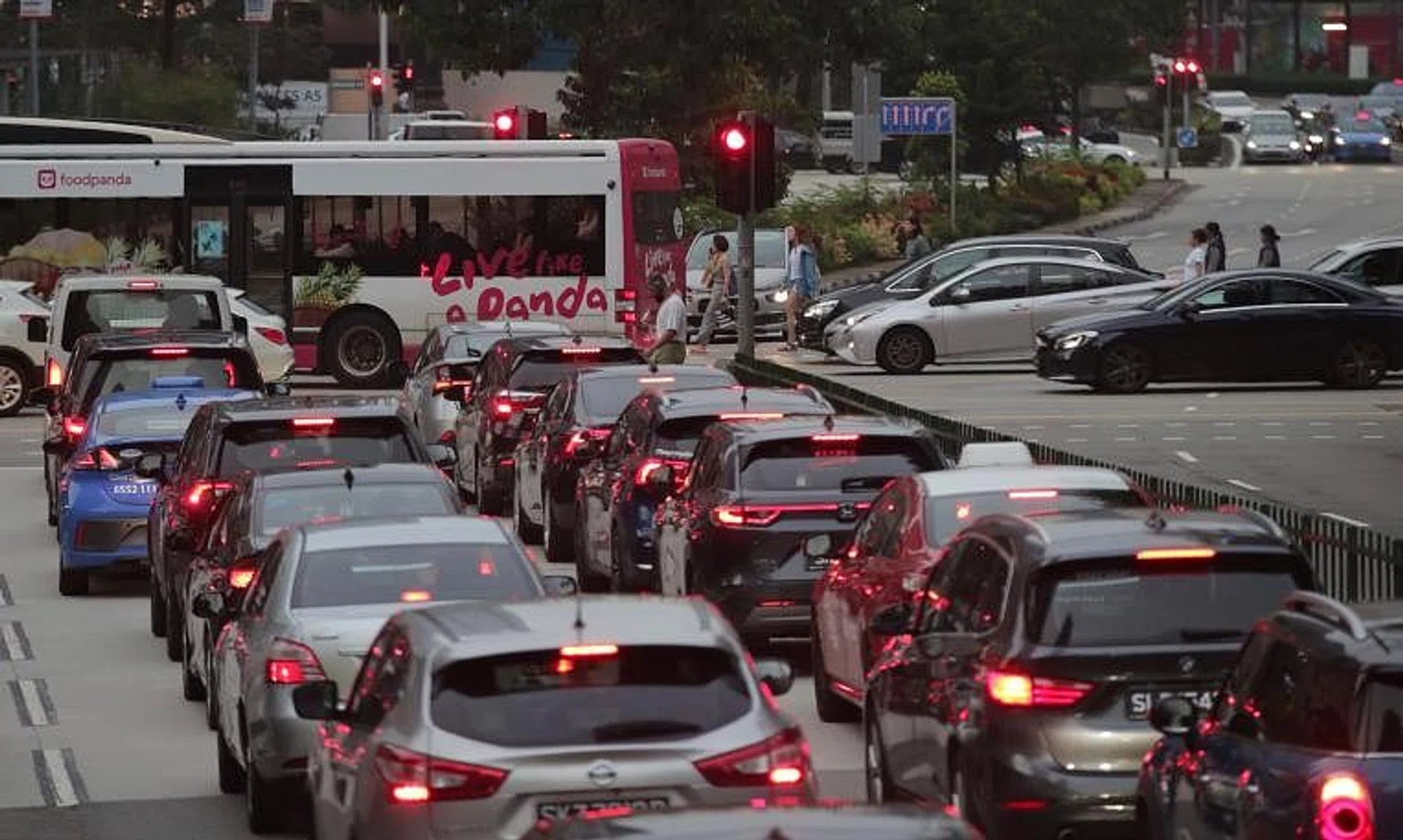 This is the fifth consecutive time that the COE premium  for the Open category has broken records.