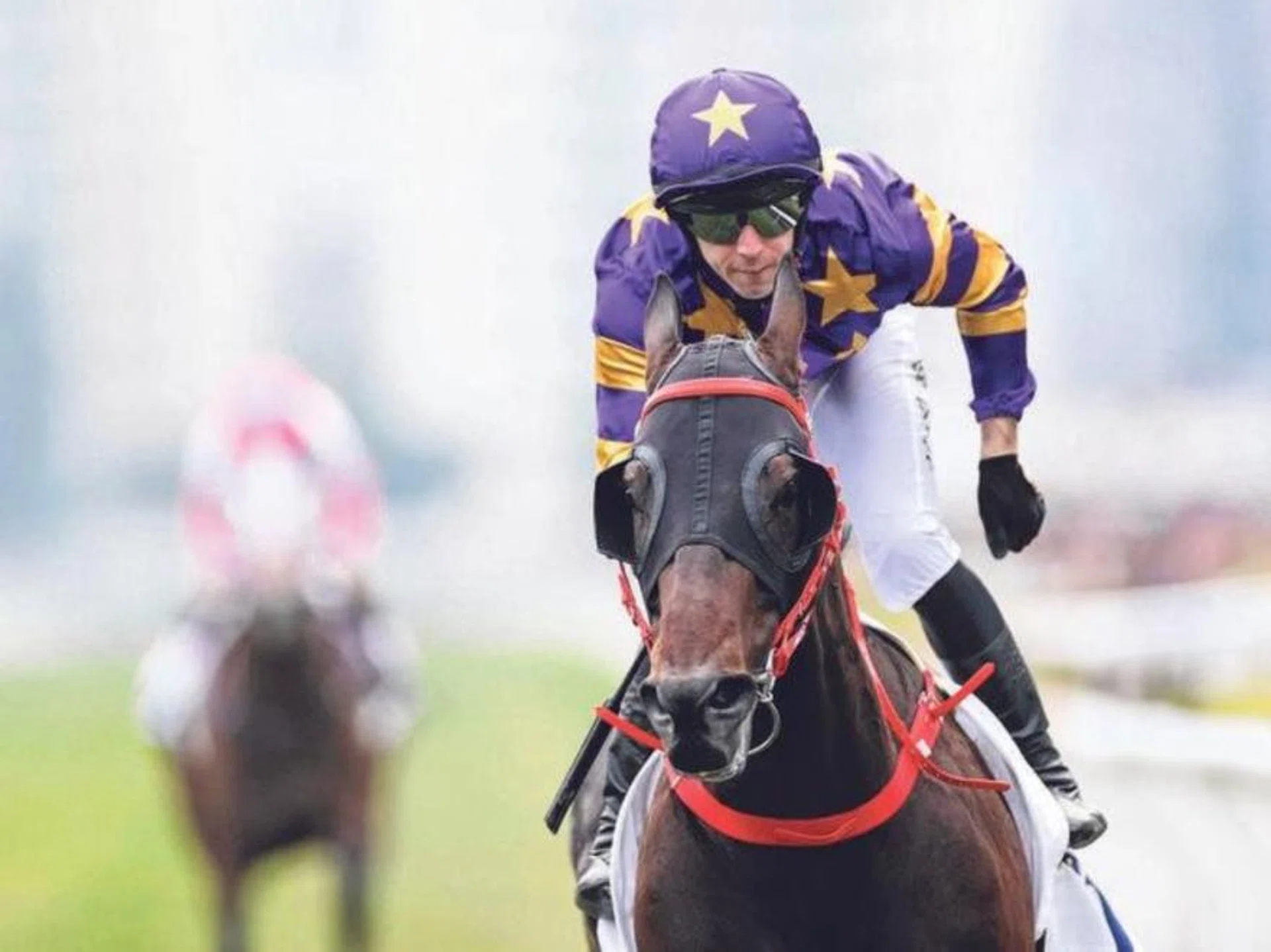 Stellar Express (Brenton Avdulla) leading throughout to give John Size the third leg of a quartet of winners.
