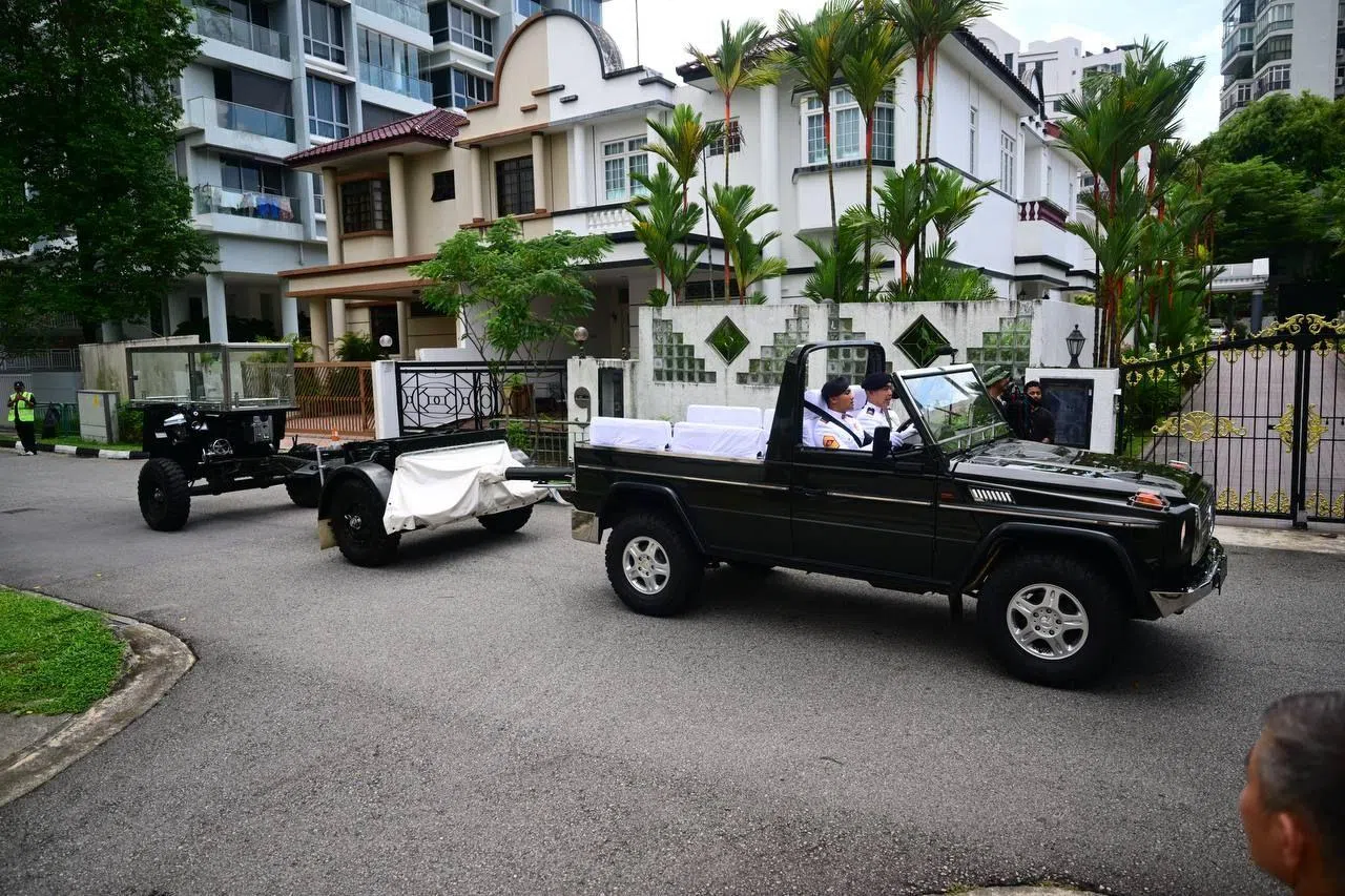 Heavy traffic in Bukit Timah expected on April 22 as Puan Noor Aishah's casket moves to Kranji