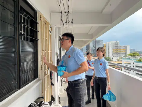 Mr Jackson Au at a Ramadan food distribution in March. He is expected to contest in Marine Parade-Braddell Heights GRC.