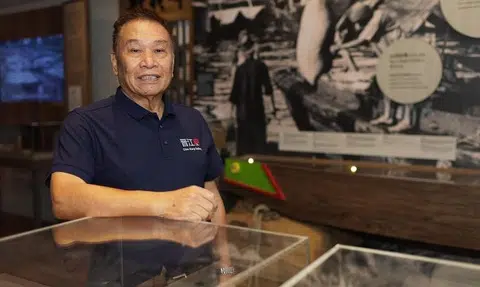'So tiring I could fall asleep standing': Ex-coolie recalls tough times at launch of heritage gallery
