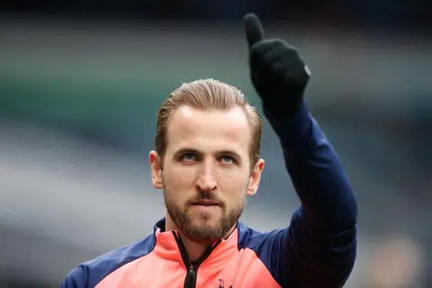 Kane: I will be staying at Spurs this summer