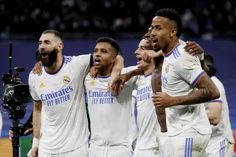 Benzema hat-trick sees Real Madrid knock PSG out of Champions League