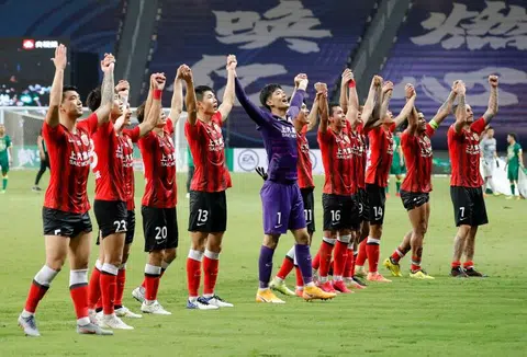 Chinese footballers toe party line in Covid-19 bubbles