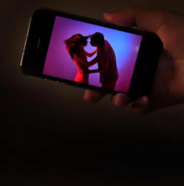 Jail for man who filmed himself having sex with married woman, threatened to send clip to her family