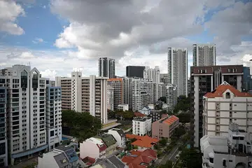 Private home sales soar in March