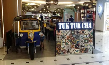 Jurong Tuk Tuk Cha fined, suspended over roach infestation