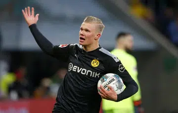 Haaland scores hat-trick on debut to help Dortmund win