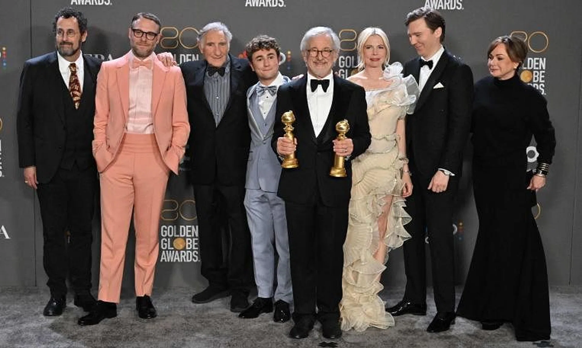 US director Steven Spielberg (centre) poses with actor Seth Rogen (second from left), actress Michelle Williams (third from right) and actor Paul Dano (second from right). 