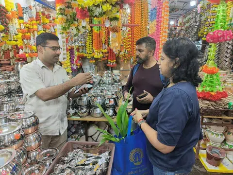 Little India shops switch to cloth bags