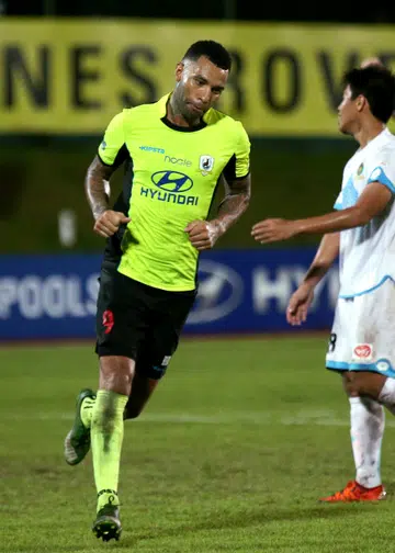 Tampines' new coach Akbar wins an S.League thriller