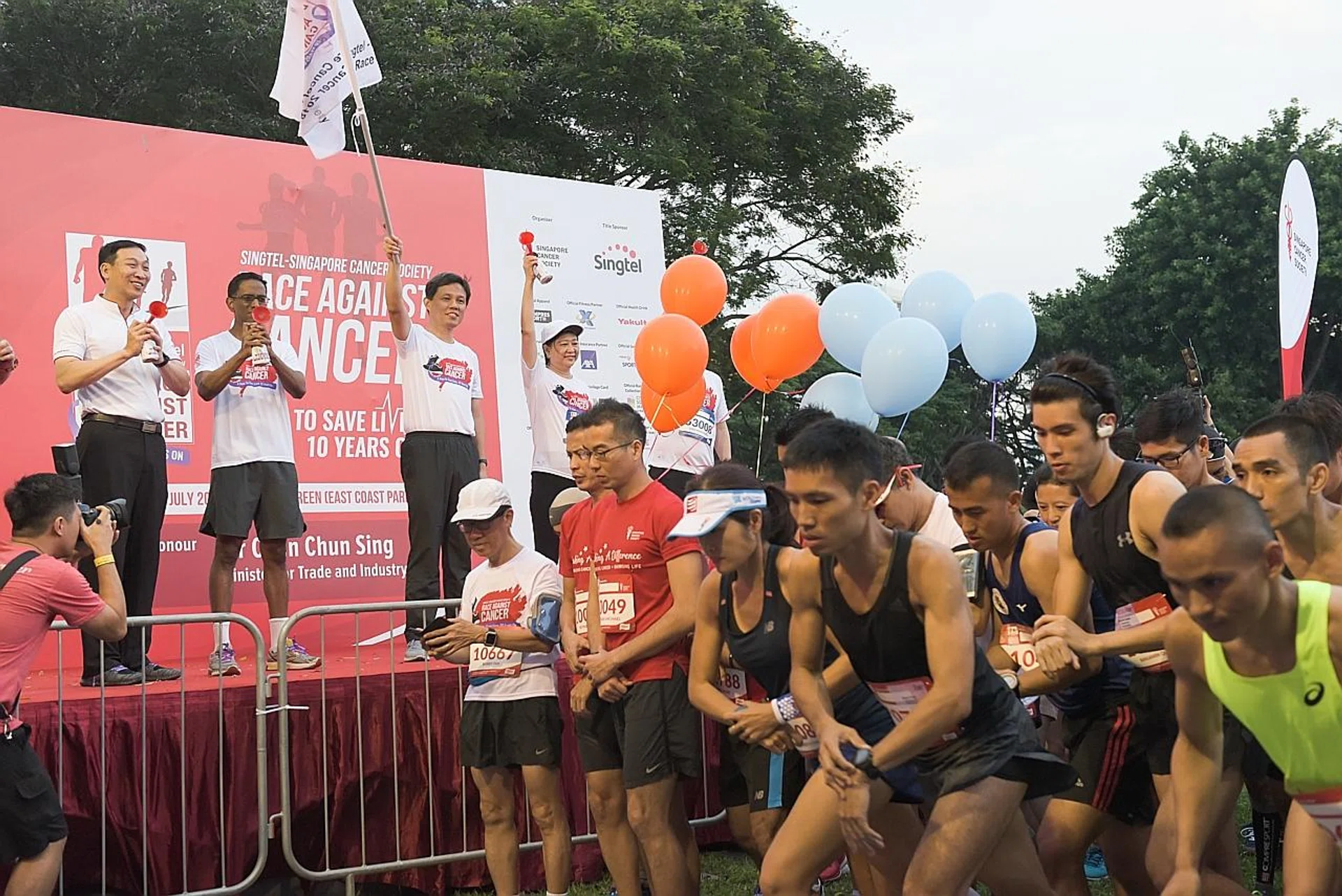 The race was flagged off by Minister for Trade and Industry Chan Chun Sing. 