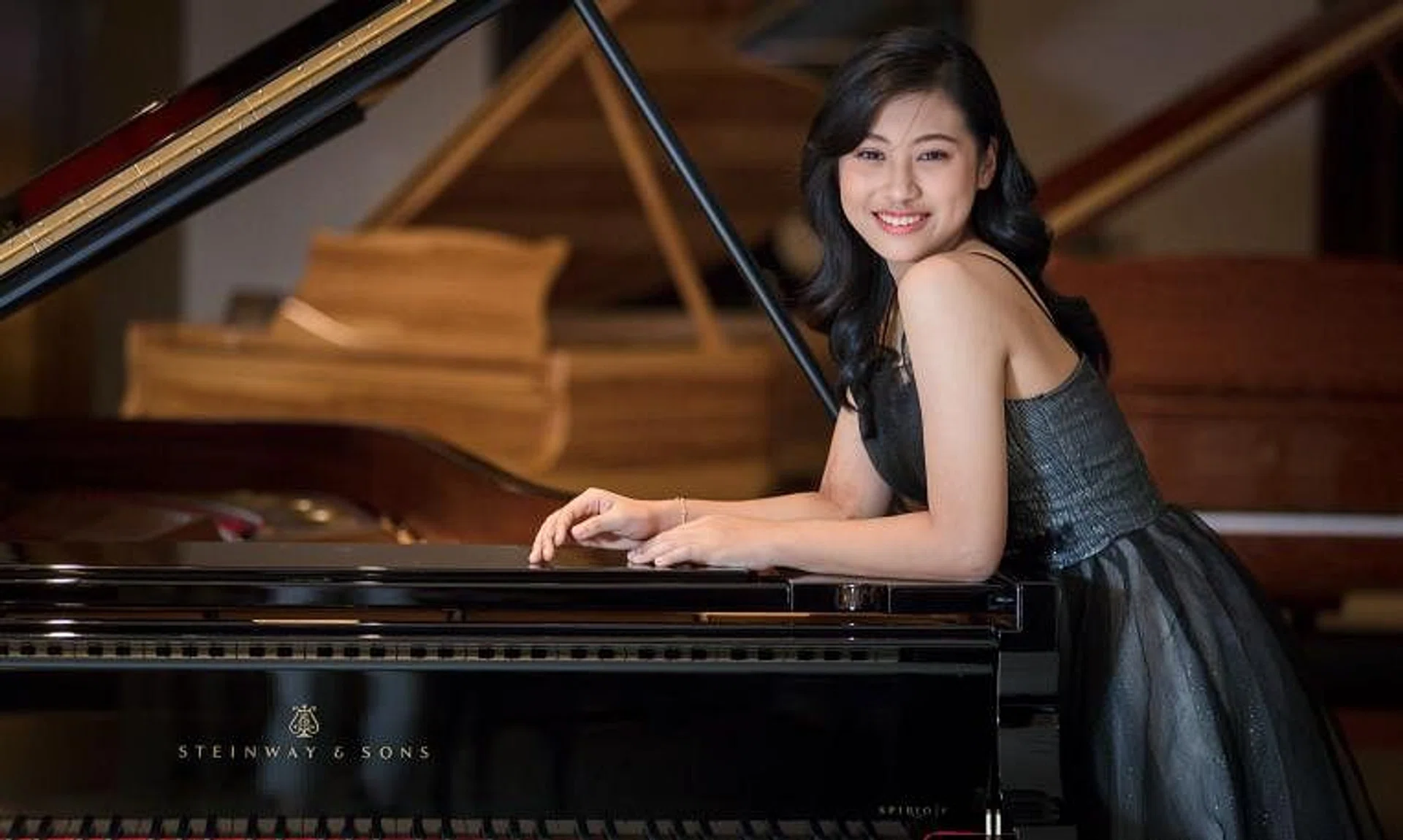 Pianist Jessie Meng started playing the piano at age four and was the youngest Grand Prize Winner of the Steinway Youth Piano Competition in 2018.