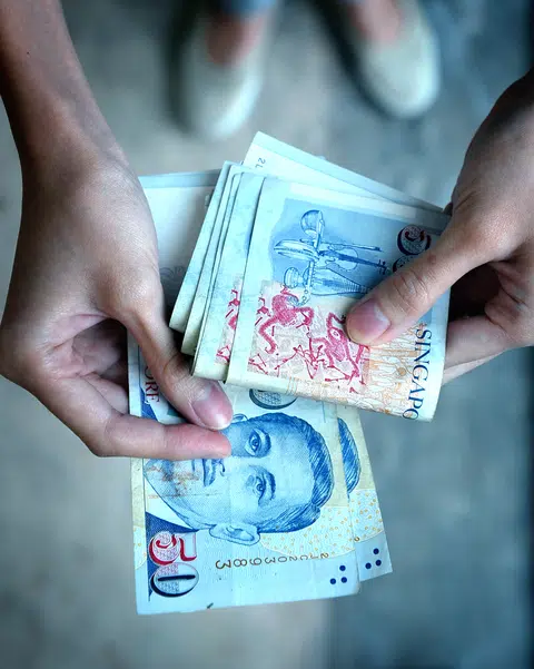 Businessman chooses jail over paying ex-wife $7 million