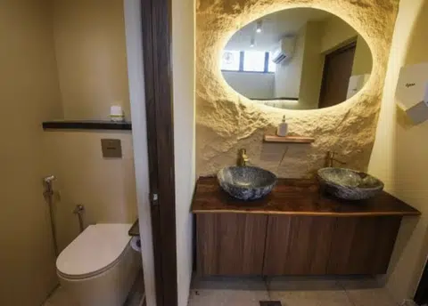 Restaurant gets five-star rating - but not for its food