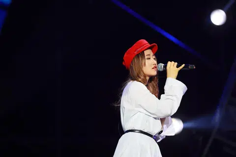 Hong Kong singer JC will do a 40-minute set on Sept 27.